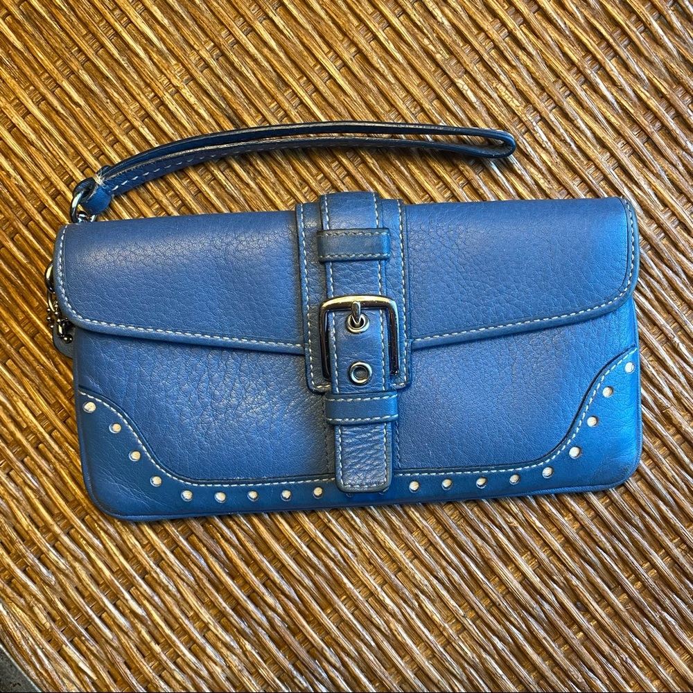 COACH blue leather wrist wallet